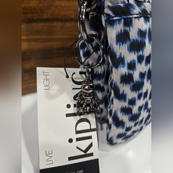 Kipling Bag Crossbody Small two slip compartments Leopard NEW - Picture 13 of 17